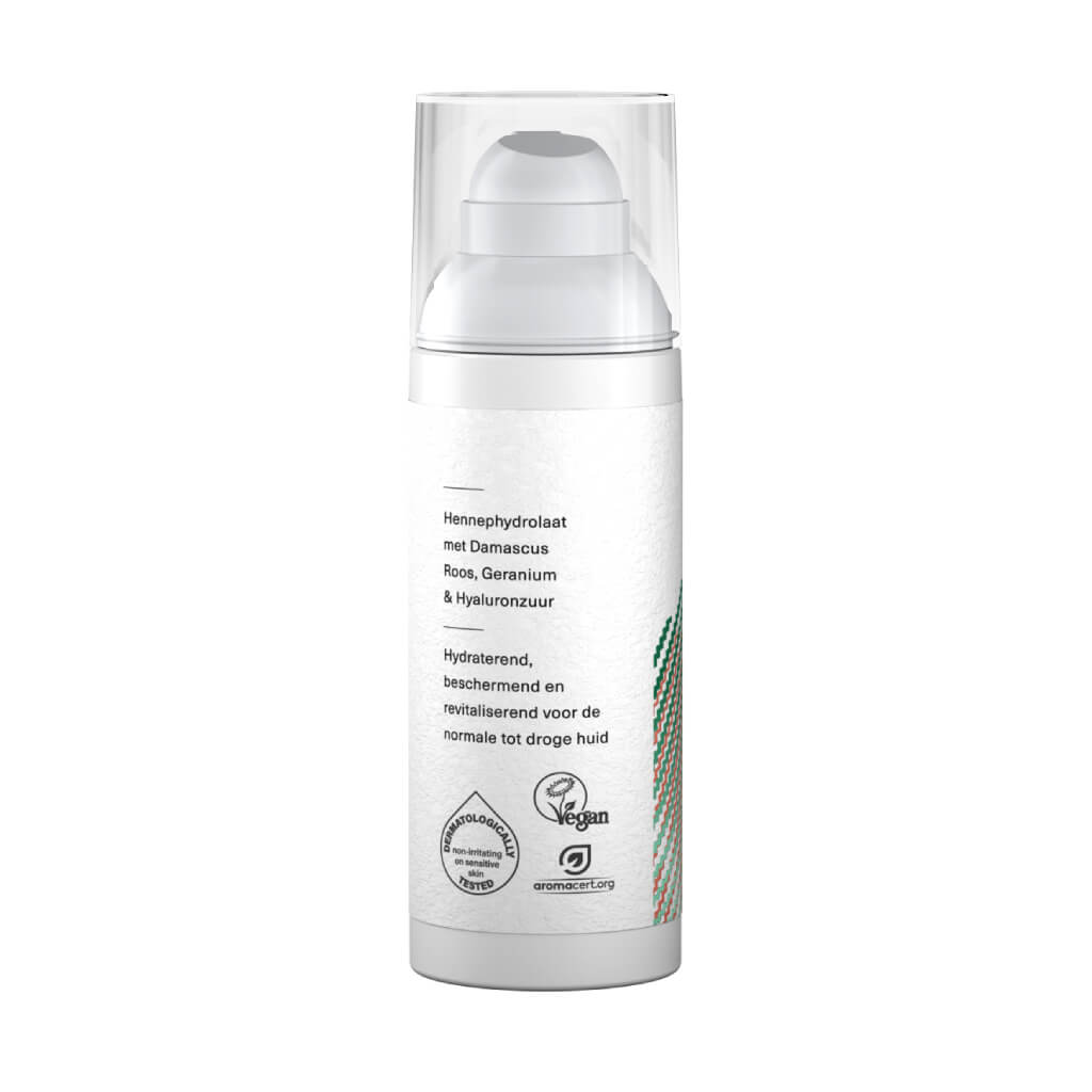 een witte fles Voedende gezichtscrème met CBD van Hemptouch (50 ml) op een witte achtergrond. miniatuur