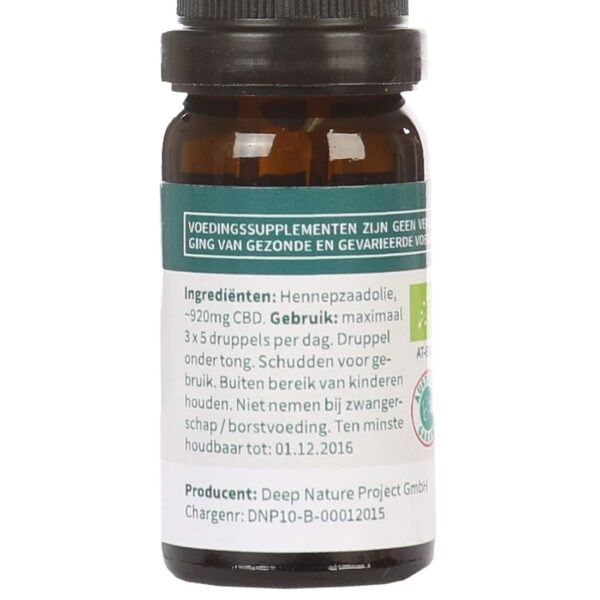 Een close up van een flesje Medihemp - CBD olie 10% PUUR (10ml) supplement.