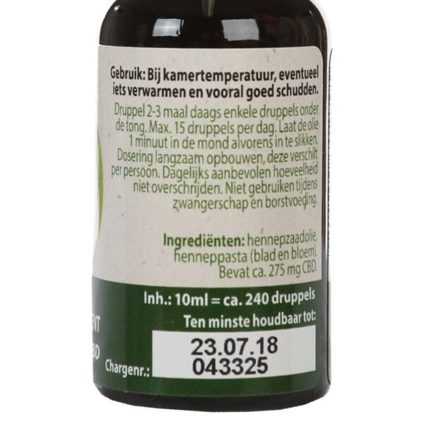 Een flesje Jacob Hooy CBD olie 2,75% (100ml).