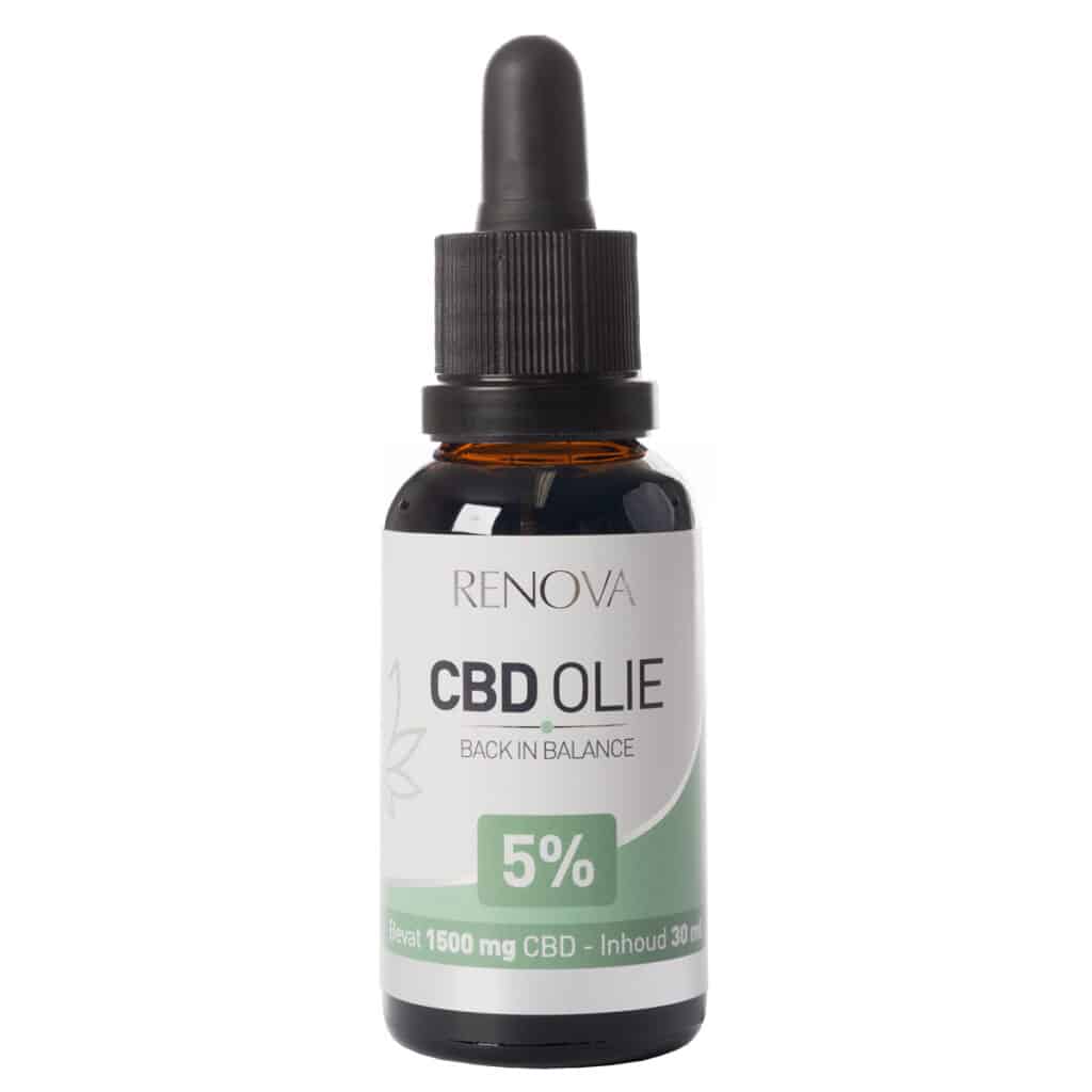Een fles Renova - CBD olie 5% (30ml) op een witte achtergrond.